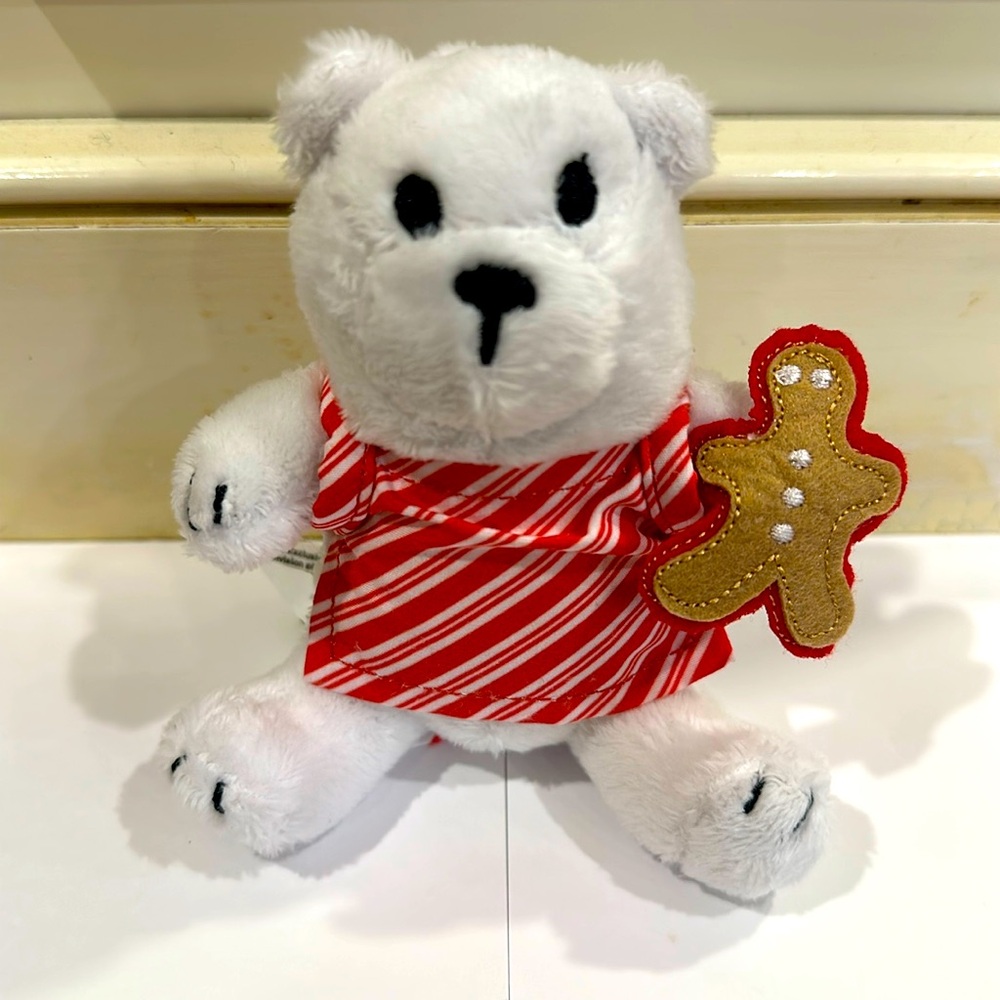 NWT🐻‍❄️TARGET RED & WHITE LIMITED EDITION HOLIDAY PLUSH BEAR